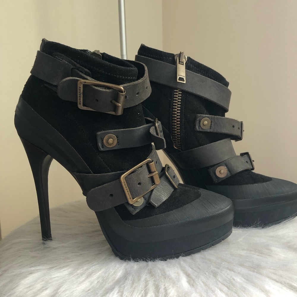 Burberry platform high heel booties size 37 with straps and buckles